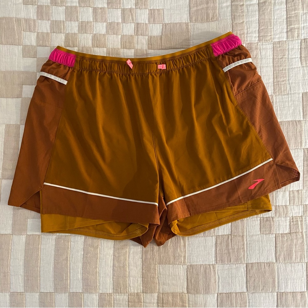 Brooks Running Shorts with Liner